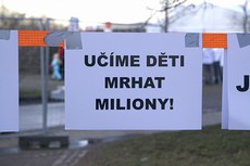 Protesty proti Olympijskmu parku / FOTO: Barbora Kleinhamplov, a2larm.cz